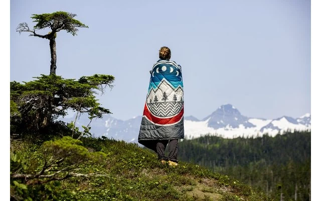 Voited Recycled Ripstop Outdoor Camping Decke Ocean Navy – Bild 5