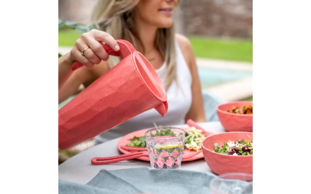 Koziol Club Pitcher Superglas Kanne Mit Deckel 1,5 Liter Nature Leaf Green – Bild 3